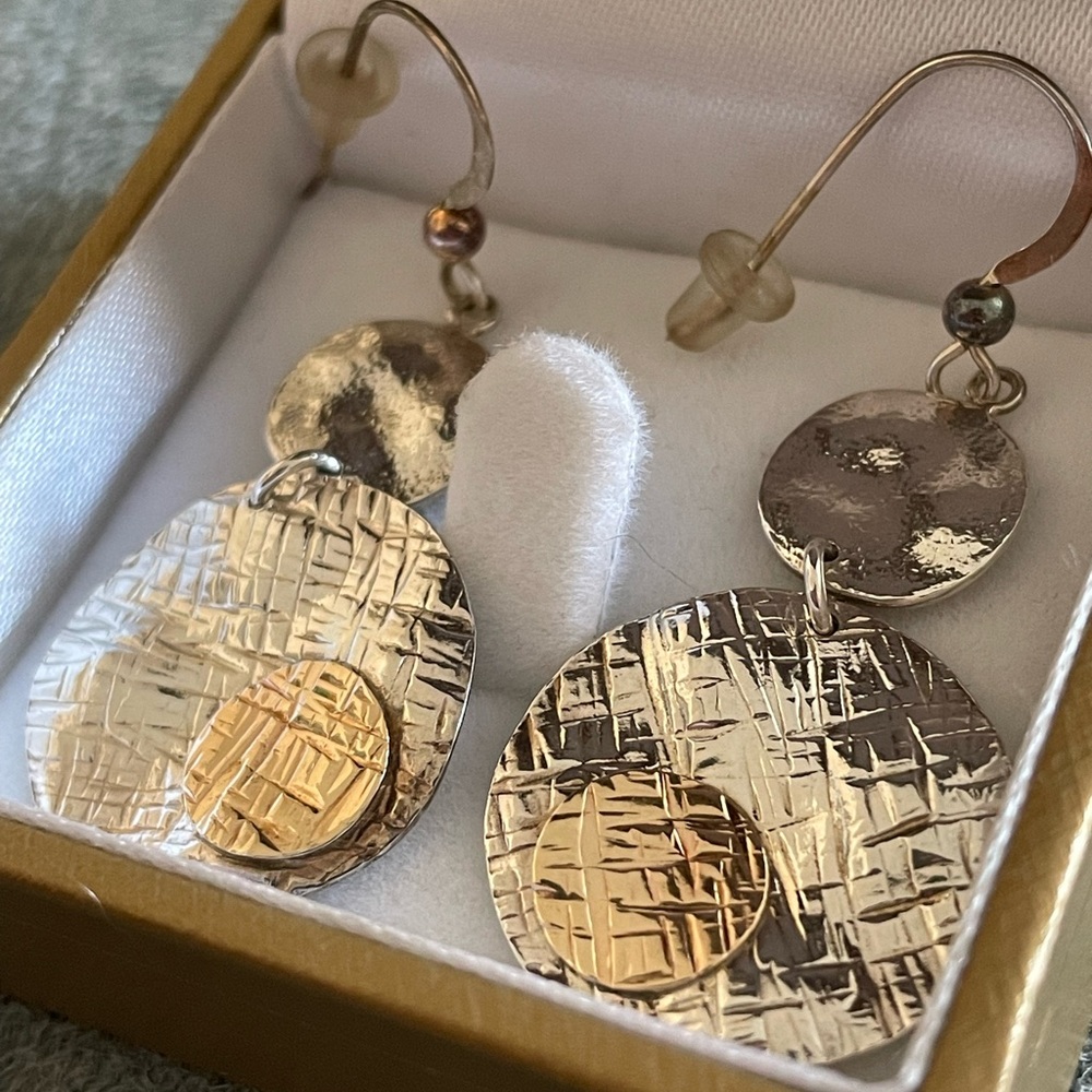 Elegant Textured Dangle Earrings